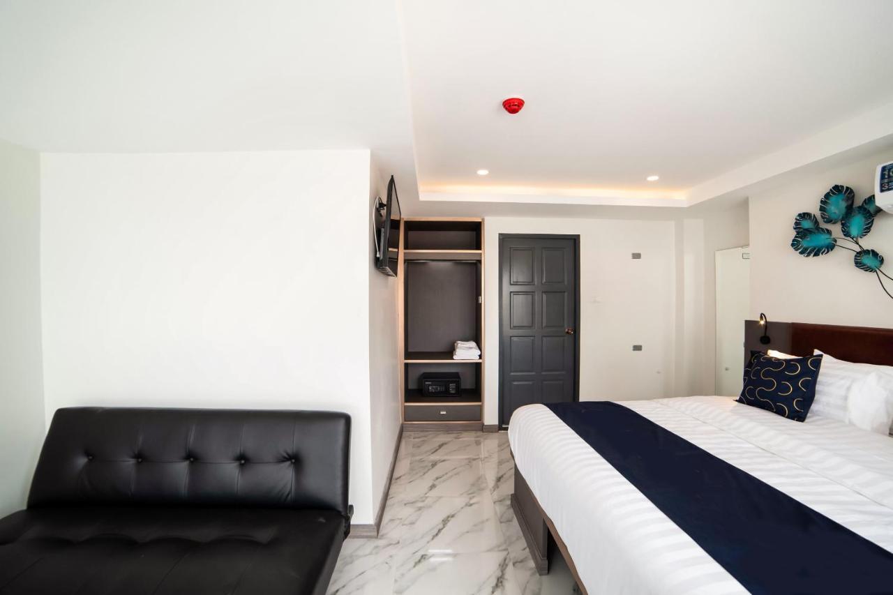 Ongkara Near Bts Thonglor Hotell Bangkok Exteriör bild
